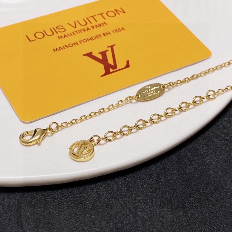 Louis Vuitton Necklaces